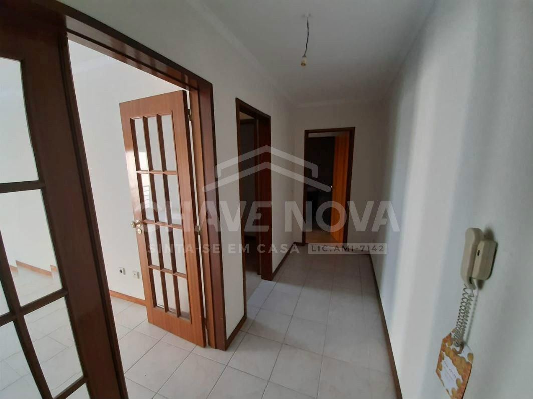 Apartamento T2 para Venda em Fânzeres e São Pedro da Cova