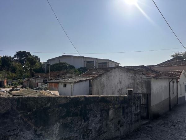 3 Casas em Ruinas para Reabilitar 3 Casas em Ruinas para Reabilitar