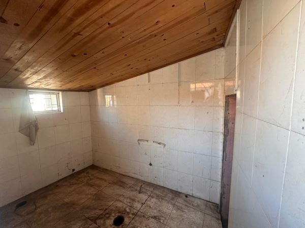 3 Casas em Ruinas para Reabilitar 3 Casas em Ruinas para Reabilitar