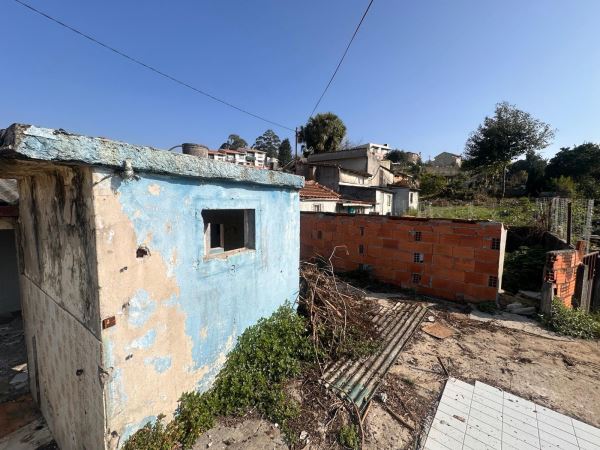 3 Casas em Ruinas para Reabilitar 3 Casas em Ruinas para Reabilitar