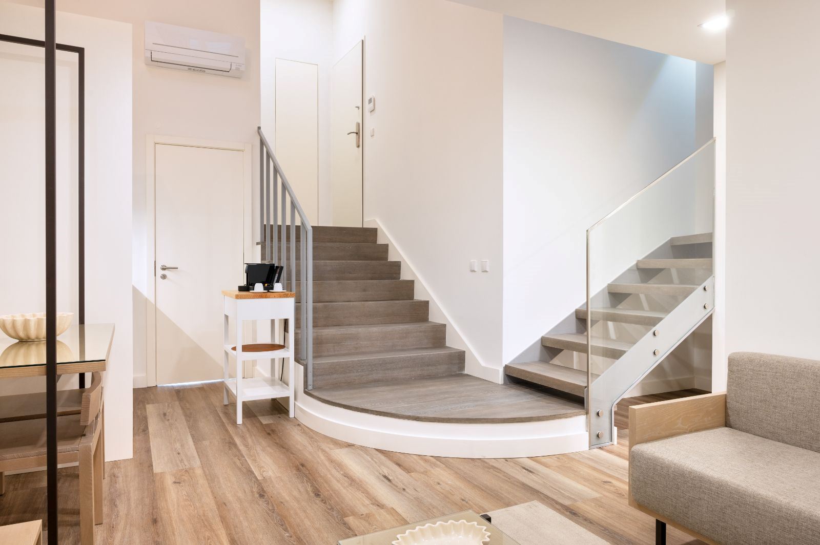 LOFT (T1 + T0) EMPREENDIMENTO FERVENÇA PLACE