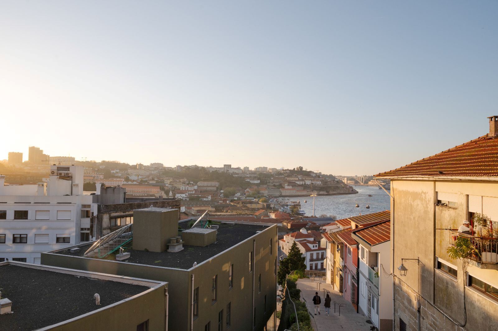 T1 (T0 + T0) - LUXO EMPREENDIMENTO FERVENÇA PLACE (Junto Ponte D. Luís I, a Sé e as Caves do Vinho do Porto)