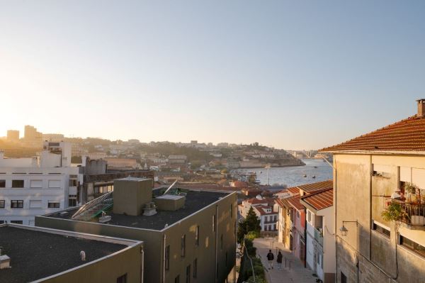 T1 (T0 + T0) - LUXO EMPREENDIMENTO FERVENÇA PLACE (Junto Ponte D. Luís I, a Sé e as Caves do Vinho do Porto)