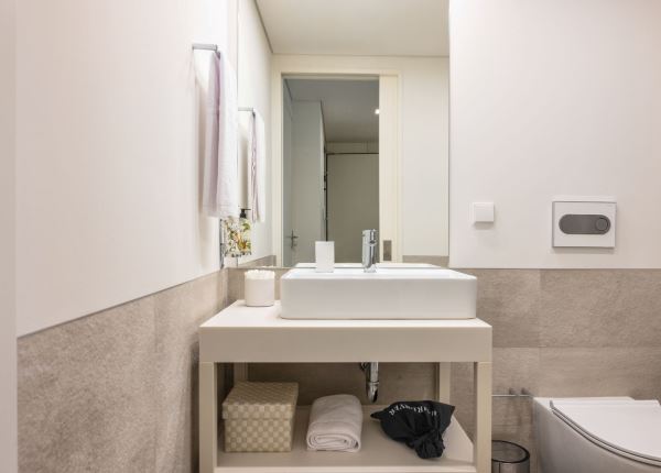 T1 (T0 + T0) - LUXO EMPREENDIMENTO FERVENÇA PLACE (Junto Ponte D. Luís I, a Sé e as Caves do Vinho do Porto)