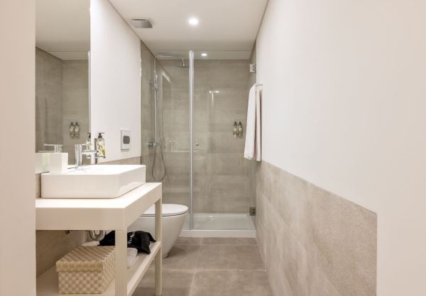 LOFT T1 - LUXO EMPREENDIMENTO FERVENÇA PLACE (Junto Ponte D. Luís I, a Sé e as Caves do Vinho do Porto)