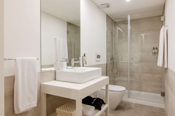 LOFT T1 - LUXO EMPREENDIMENTO FERVENÇA PLACE (Junto Ponte D. Luís I, a Sé e as Caves do Vinho do Porto)