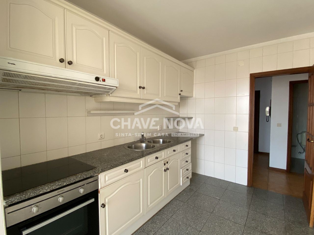 Apartamento T2 para Venda em Mafamude e Vilar do Paraíso