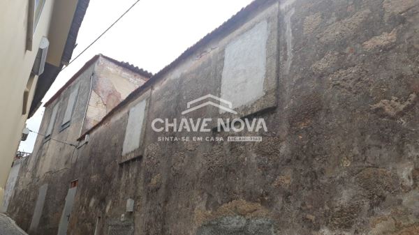 Terreno Urbano em Canidelo Potencial para Construção Multifamiliar Terreno Urbano em Canidelo Potencial para Construção Multifamiliar