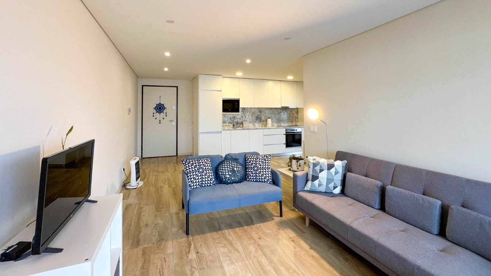 Apartamento T1 para Arrendamento em Mafamude e Vilar do Paraíso