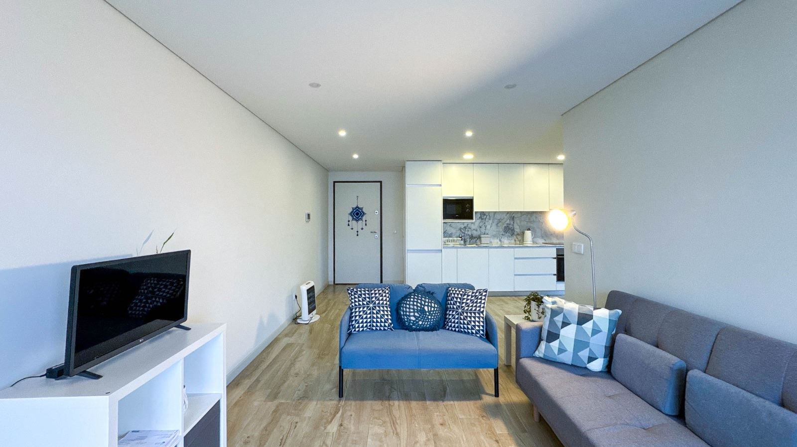 Apartamento T1 para Arrendamento em Mafamude e Vilar do Paraíso