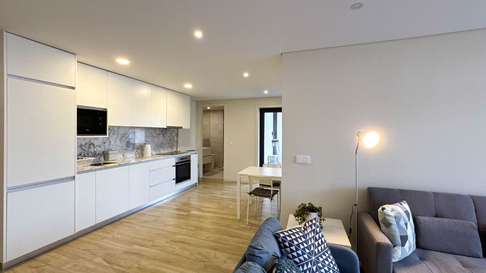 Apartamento T1 para Arrendamento em Mafamude e Vilar do Paraíso