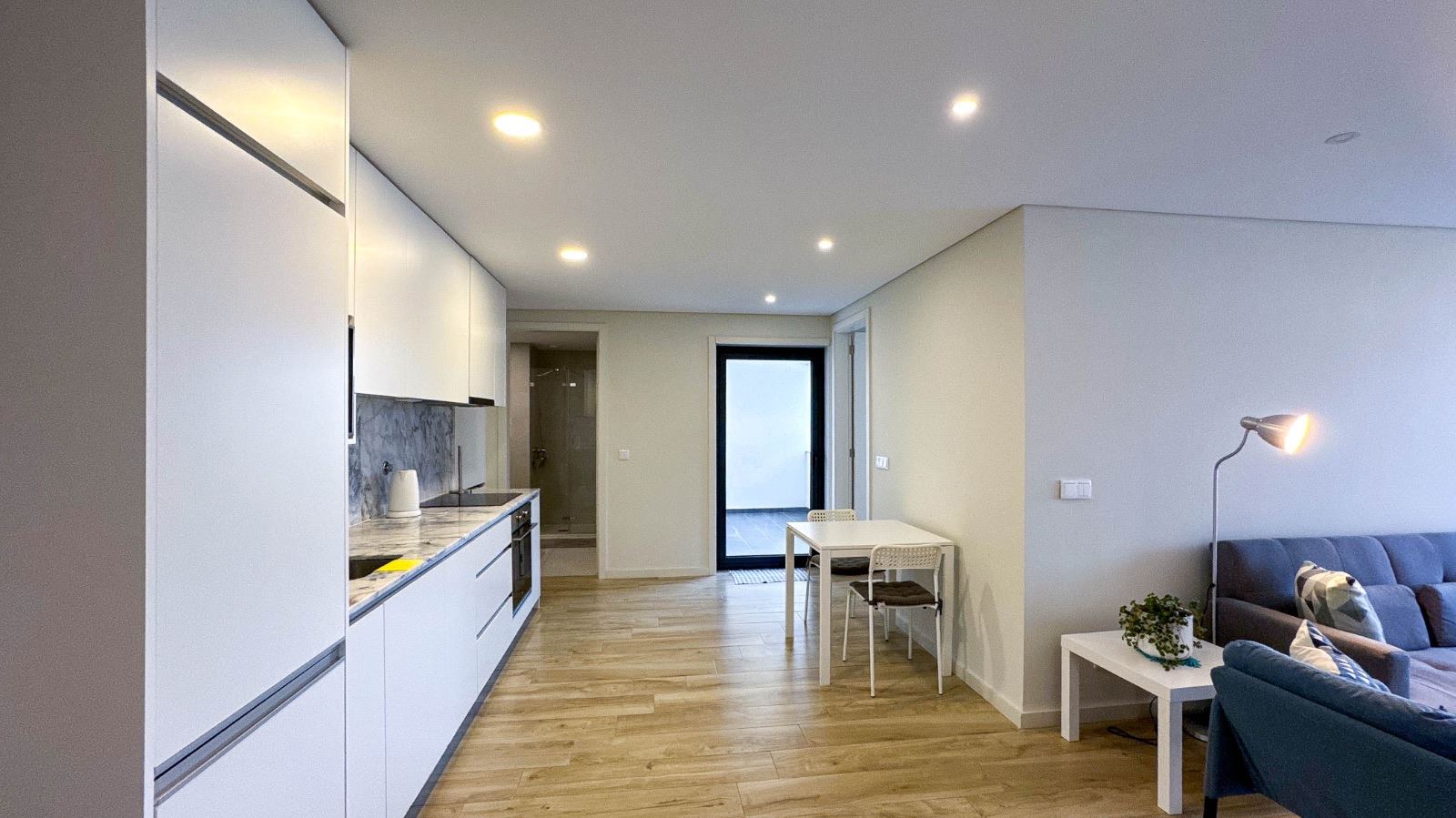 Apartamento T1 para Arrendamento em Mafamude e Vilar do Paraíso