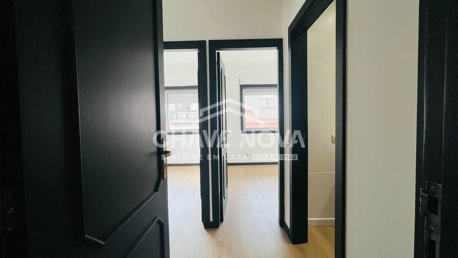 Apartamento T3 Totalmente Renovado – Excelente Localização