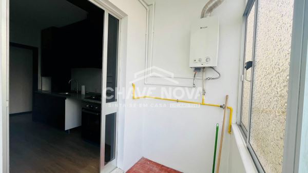 Apartamento T3 Totalmente Renovado – Excelente Localização