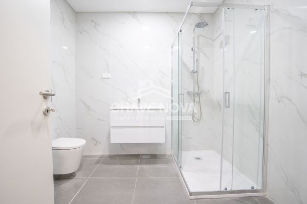 Apartamento T1 Novo para Arrendamento em Alfena – Jardim Privativo, Cozinha Equipada e Estacionamento Apartamento T1 Novo para Arrendamento em Alfena – Jardim Privativo, Cozinha Equipada e Estacionamento