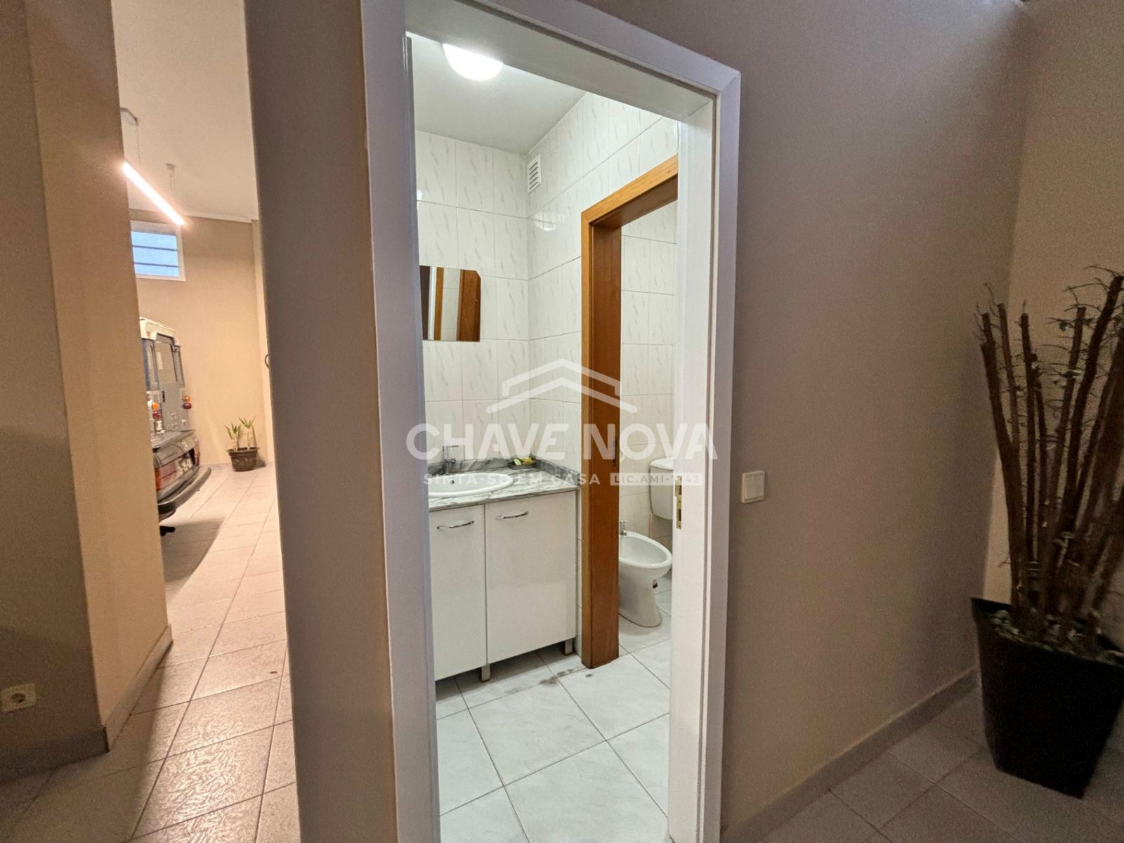 Loja para Arrendamento em Mafamude e Vilar do Paraíso