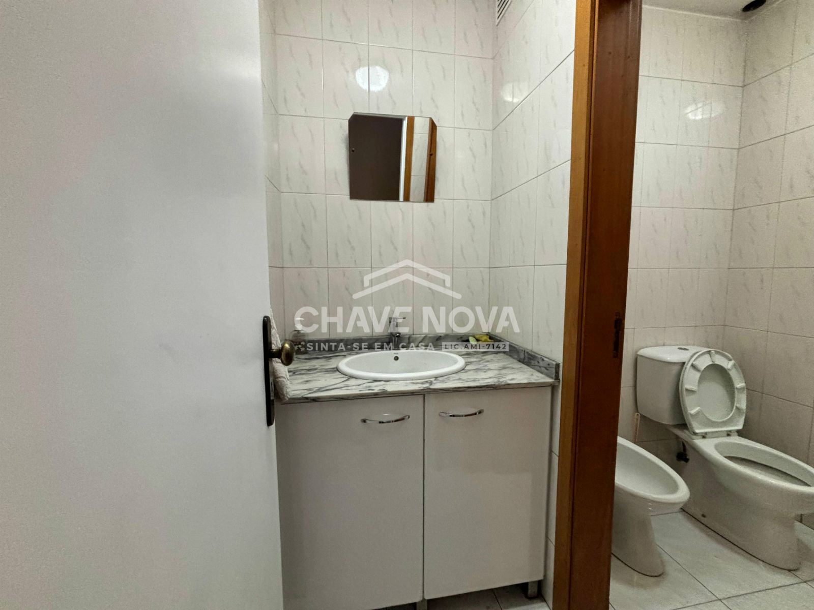 Loja para Arrendamento em Mafamude e Vilar do Paraíso