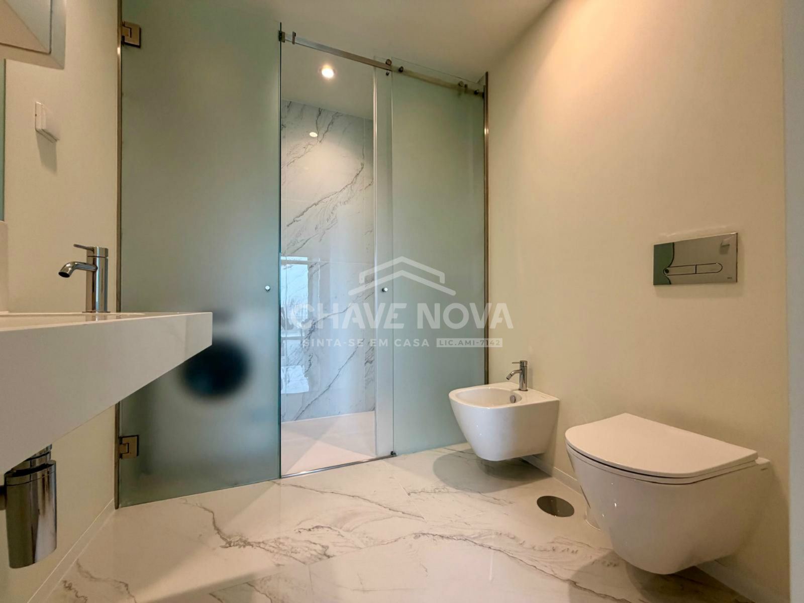 Apartamento T1 para Arrendamento em Paranhos