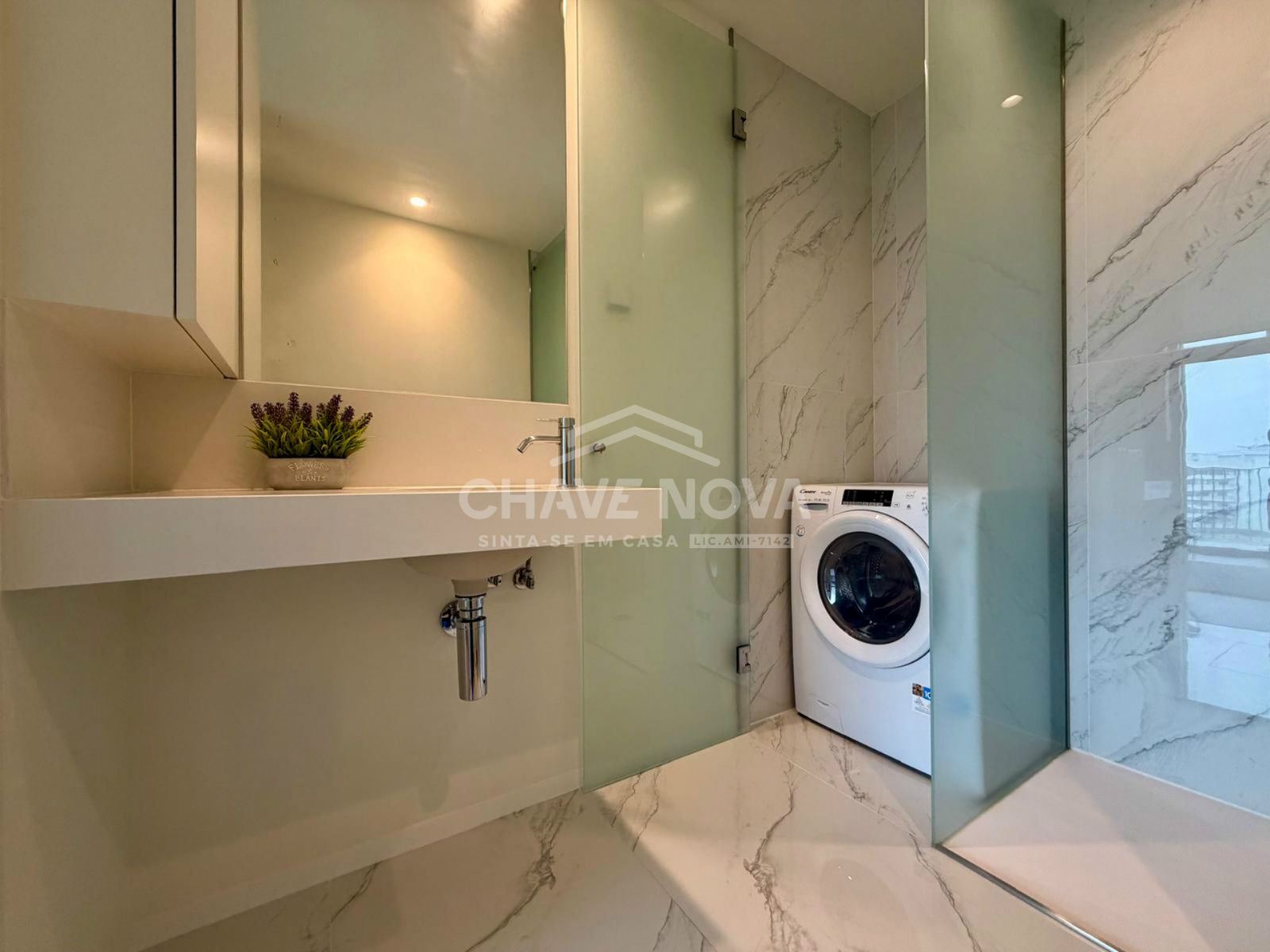 Apartamento T1 para Arrendamento em Paranhos