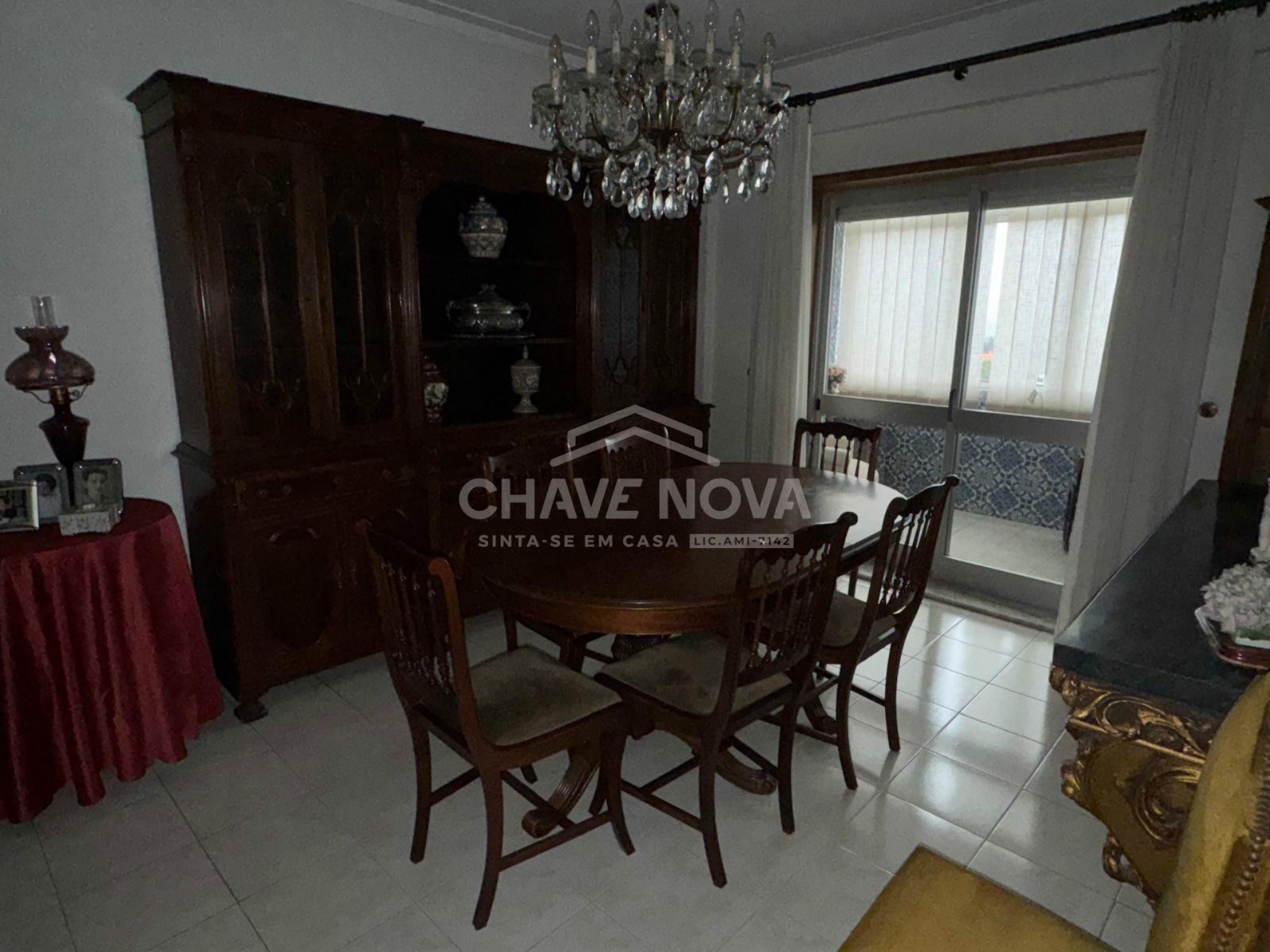 Apartamento T3 para Venda em Mafamude e Vilar do Paraíso