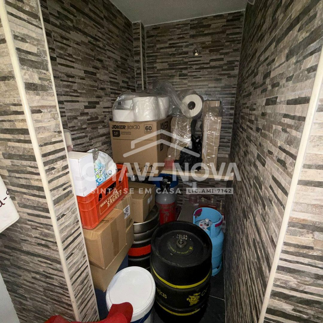 Loja para Venda em Póvoa de Santo Adrião e Olival Basto