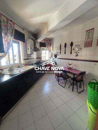 Apartamento T4 para Venda em Albufeira e Olhos de Água