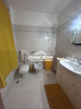 Apartamento T4 para Venda em Albufeira e Olhos de Água