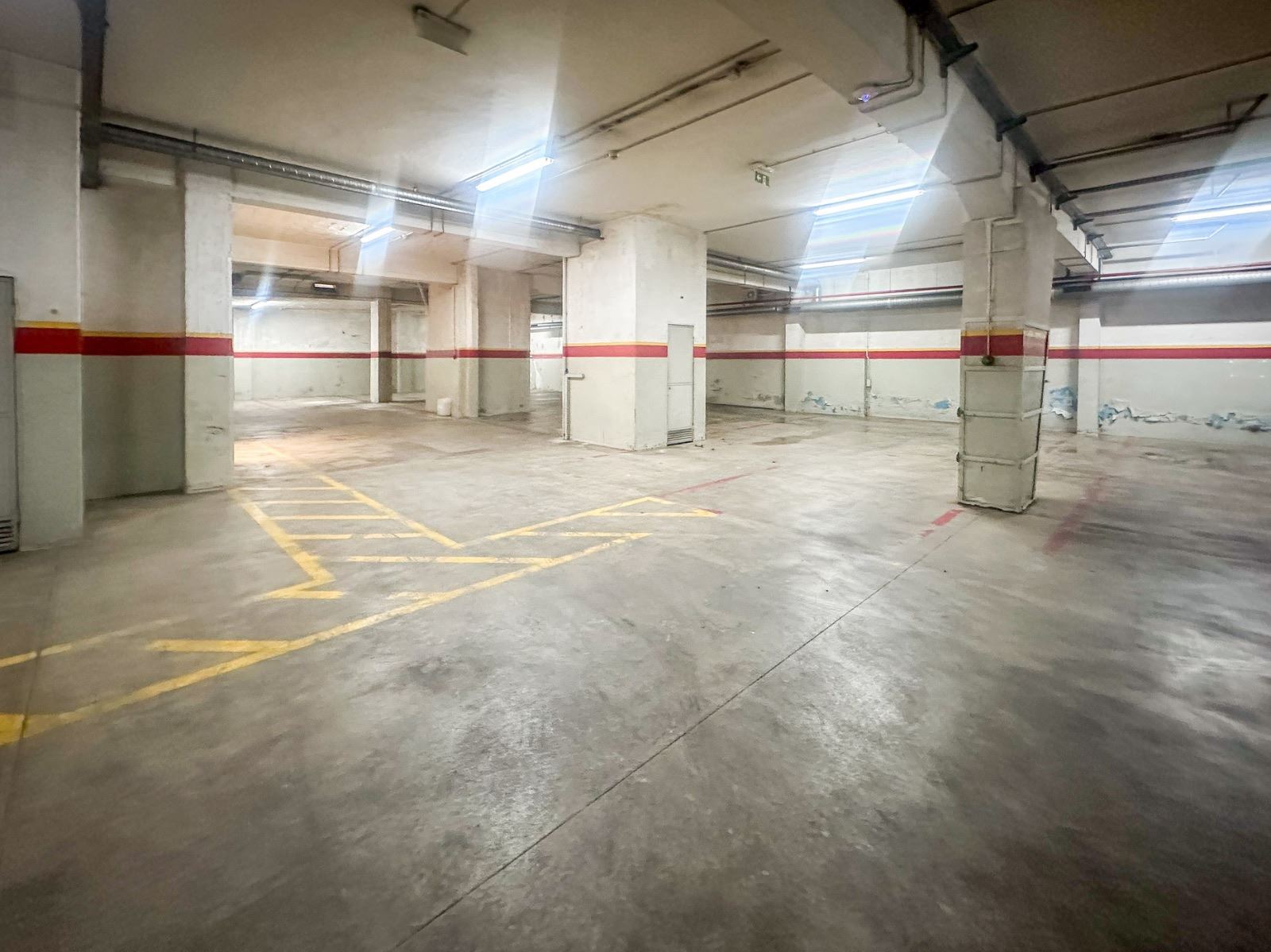 Armazém para Arrendamento em Mafamude e Vilar do Paraíso