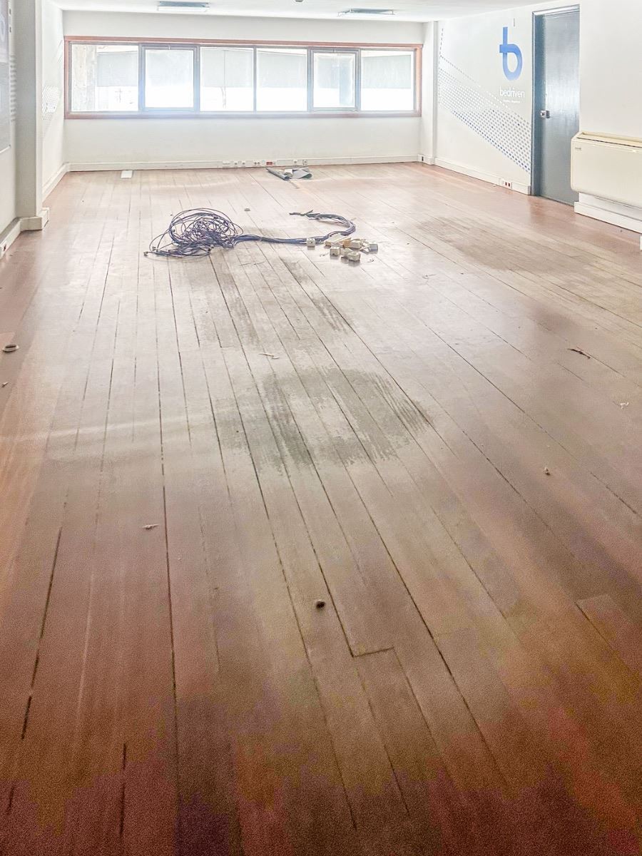 Armazém para Arrendamento em Mafamude e Vilar do Paraíso