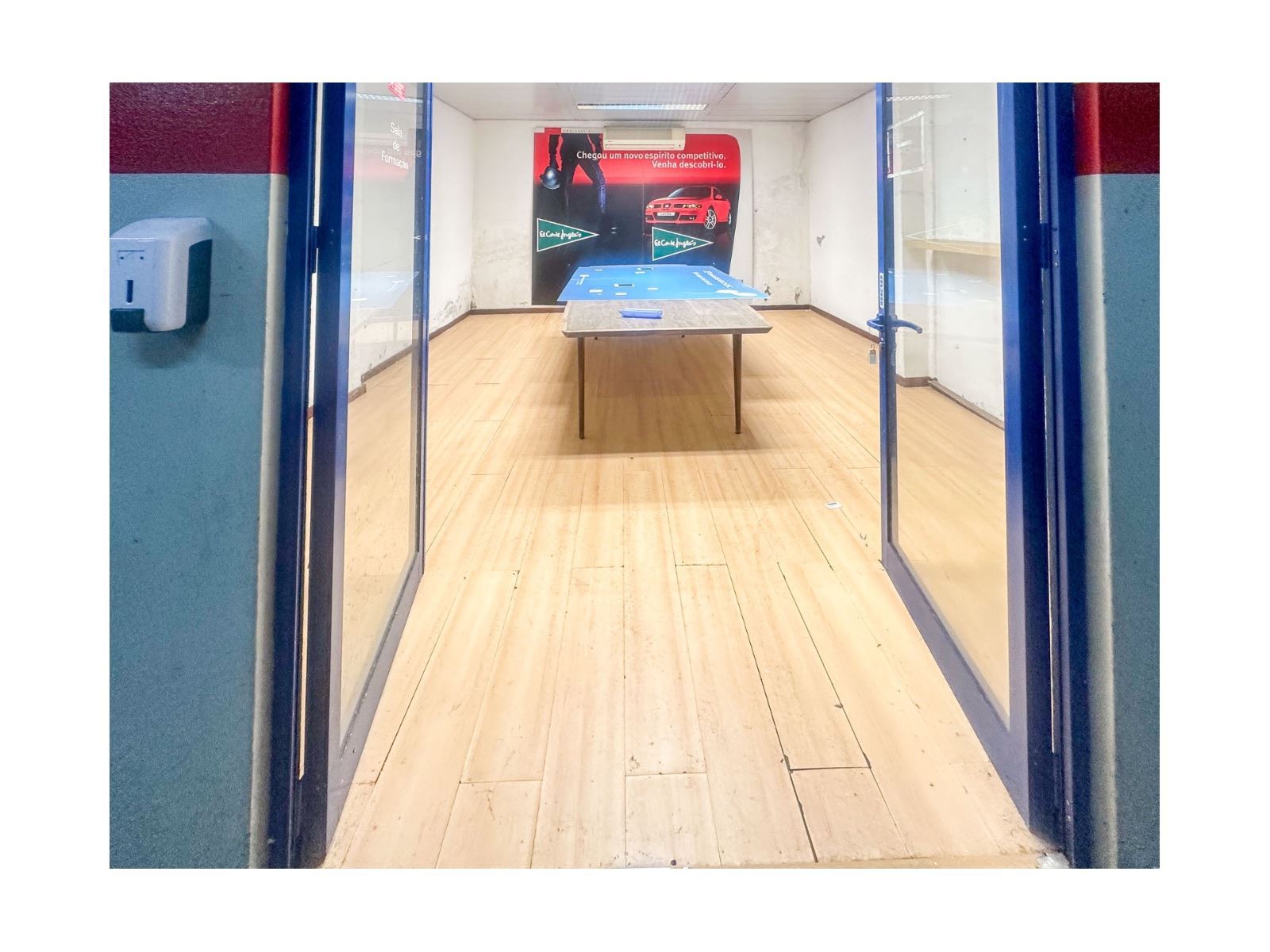 Armazém para Arrendamento em Mafamude e Vilar do Paraíso