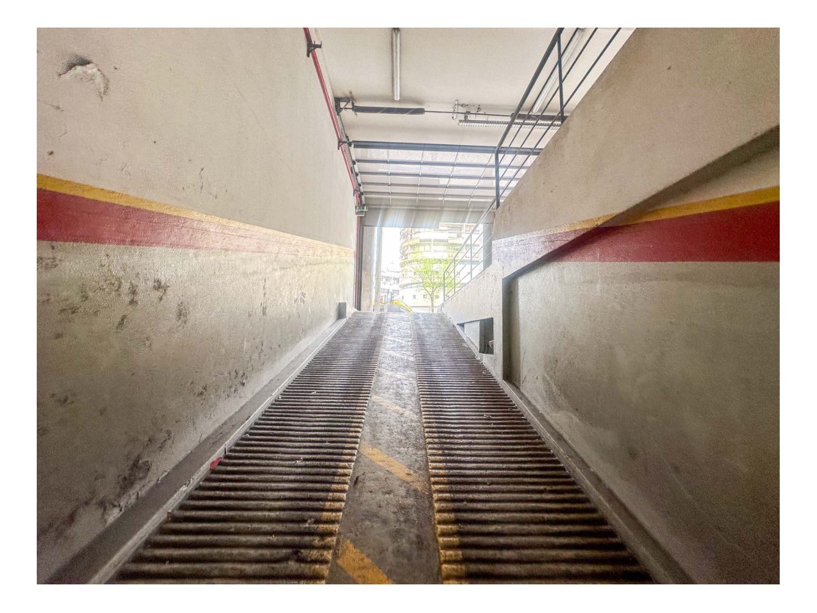 Armazém para Arrendamento em Mafamude e Vilar do Paraíso