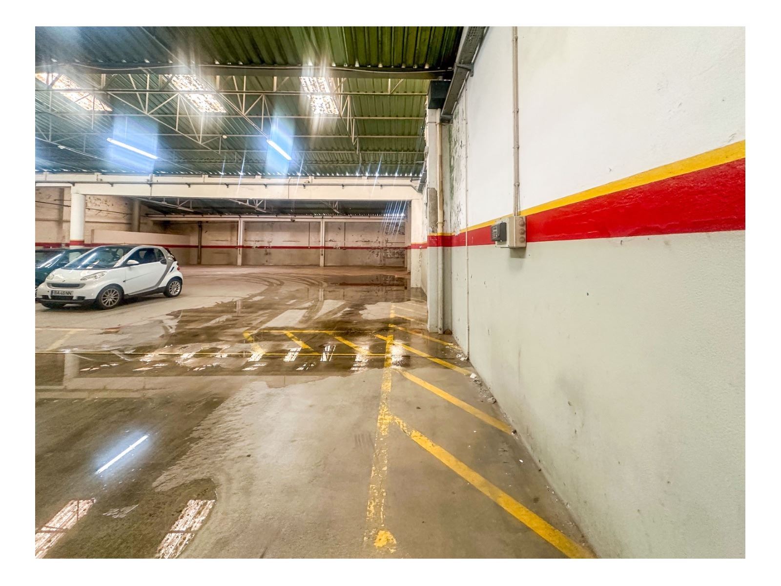 Armazém para Arrendamento em Mafamude e Vilar do Paraíso