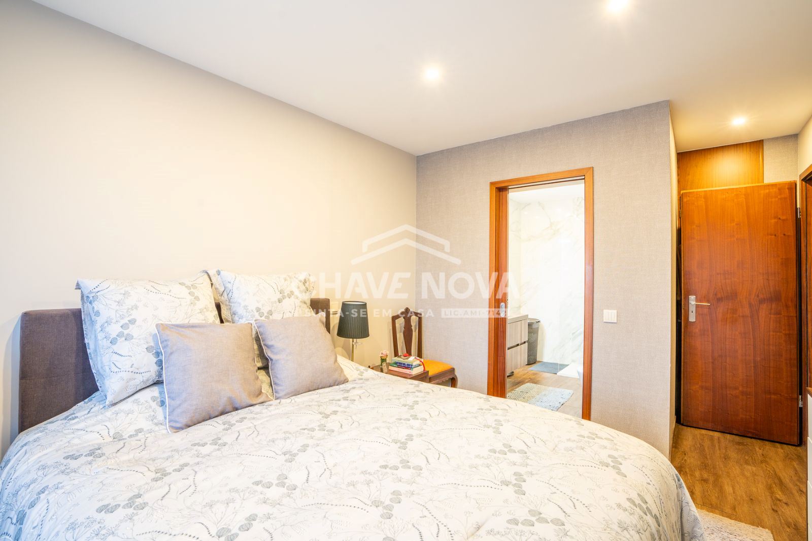 Apartamento T3 para Venda em Lordelo do Ouro e Massarelos