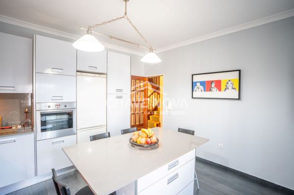 Moradia T4, para venda, em Rio Tinto Moradia T4, para venda, em Rio Tinto