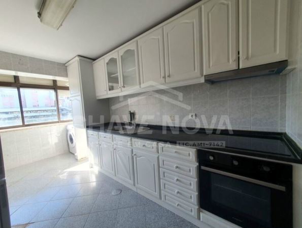 Apartamento T3 em Rio Tinto Apartamento T3 em Rio Tinto