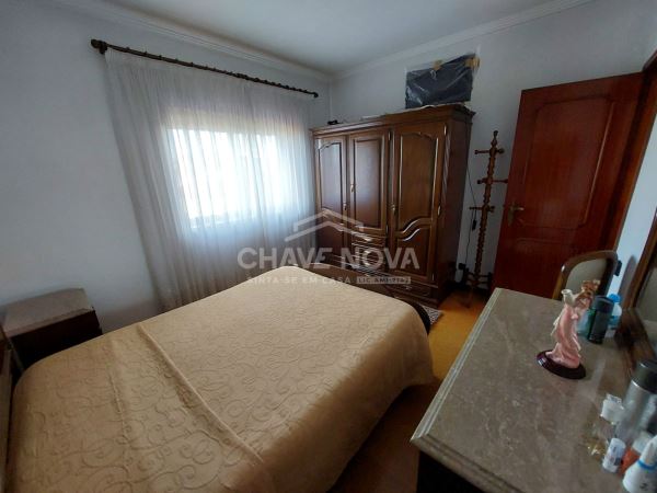 T2 com garagem junto á estação do metro santos silva T2 com garagem junto á estação do metro santos silva