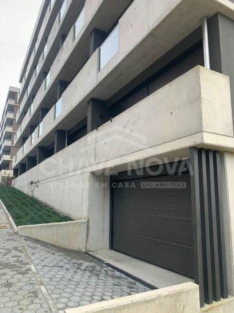 T0 Novo / prédio com lugar de garagem e piscina T0 Novo / prédio com lugar de garagem e piscina