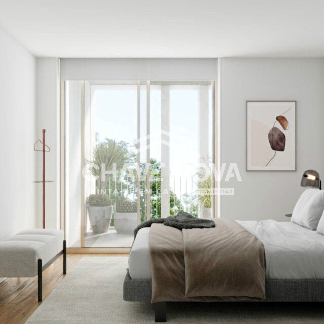 Apartamento T3 c/2 lugares de garagem + Arrumo em Arcozelo (Miramar) Apartamento T3 c/2 lugares de garagem + Arrumo em Arcozelo (Miramar)