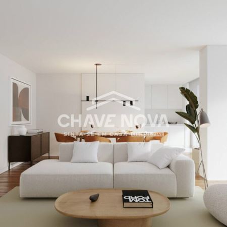 Apartamento T3 c/2 lugares de garagem + Arrumo em Arcozelo (Miramar) Apartamento T3 c/2 lugares de garagem + Arrumo em Arcozelo (Miramar)