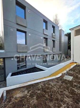 T0 Studio  a 200m Do ISCAP