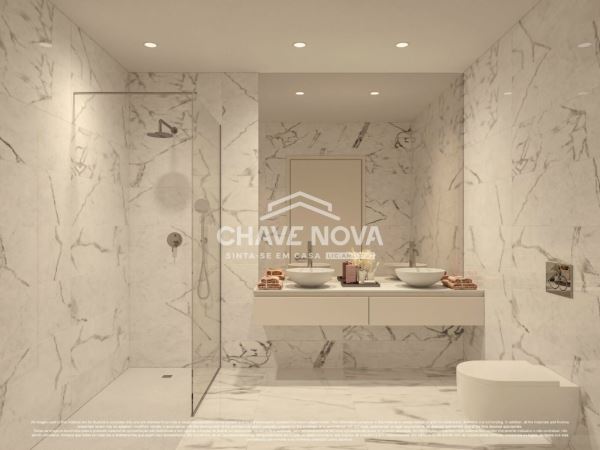 Apartamento T3 c/ Varanda e Lugar de Garagem Duplo em Oliveira do Douro 