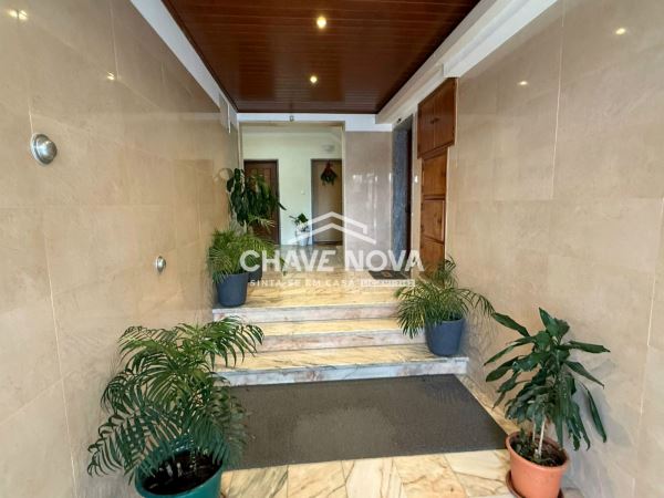 t2 remodelado em Alfragide