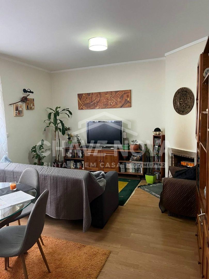 Apartamento T2 Como Novo com Lugar de Garagem - Junto ao Arrábida Shopping 