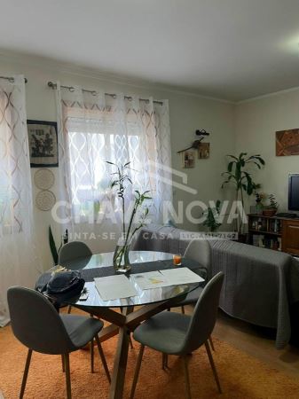 Apartamento T2 Como Novo com Lugar de Garagem - Junto ao Arrábida Shopping 