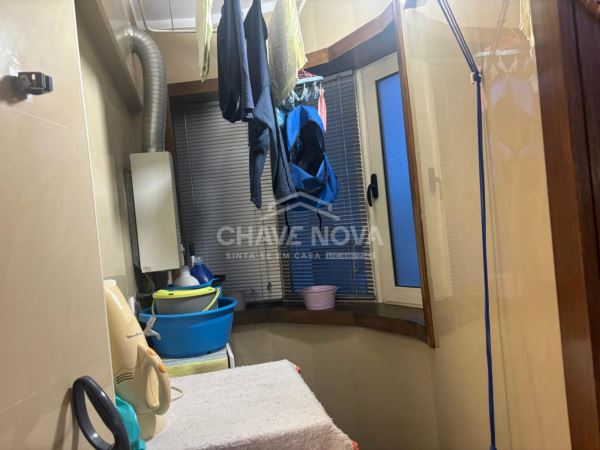 Apartamento T2 Como Novo com Lugar de Garagem - Junto ao Arrábida Shopping 