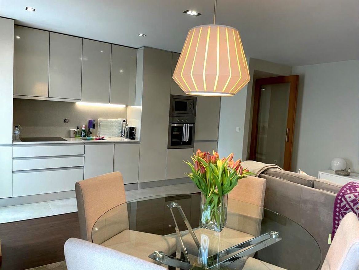 Apartamento T1 para Arrendamento em Mafamude e Vilar do Paraíso