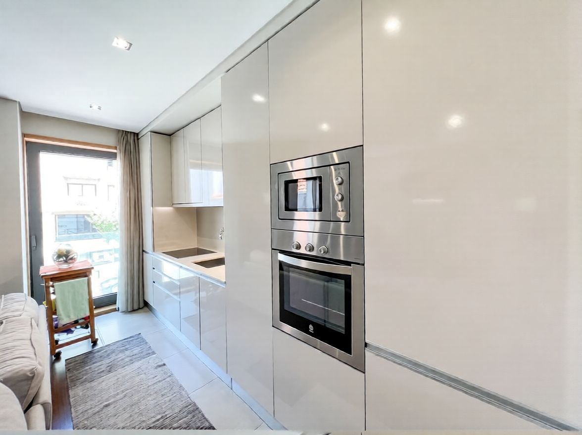 Apartamento T1 para Arrendamento em Mafamude e Vilar do Paraíso