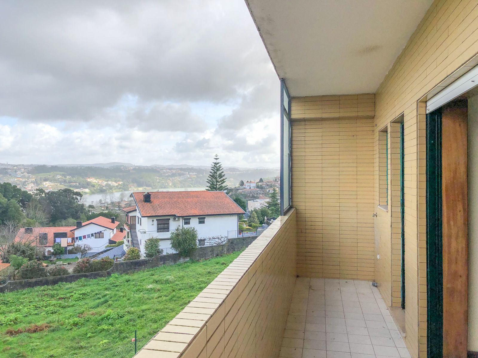 Apartamento T3 para Venda em Oliveira do Douro