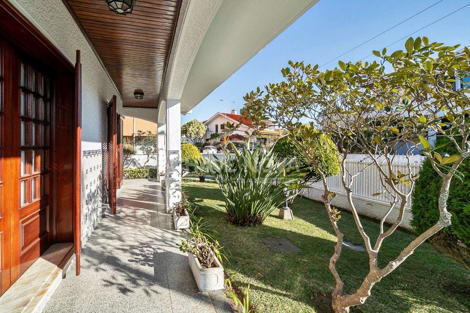 Moradia T4 para Venda em Arcozelo