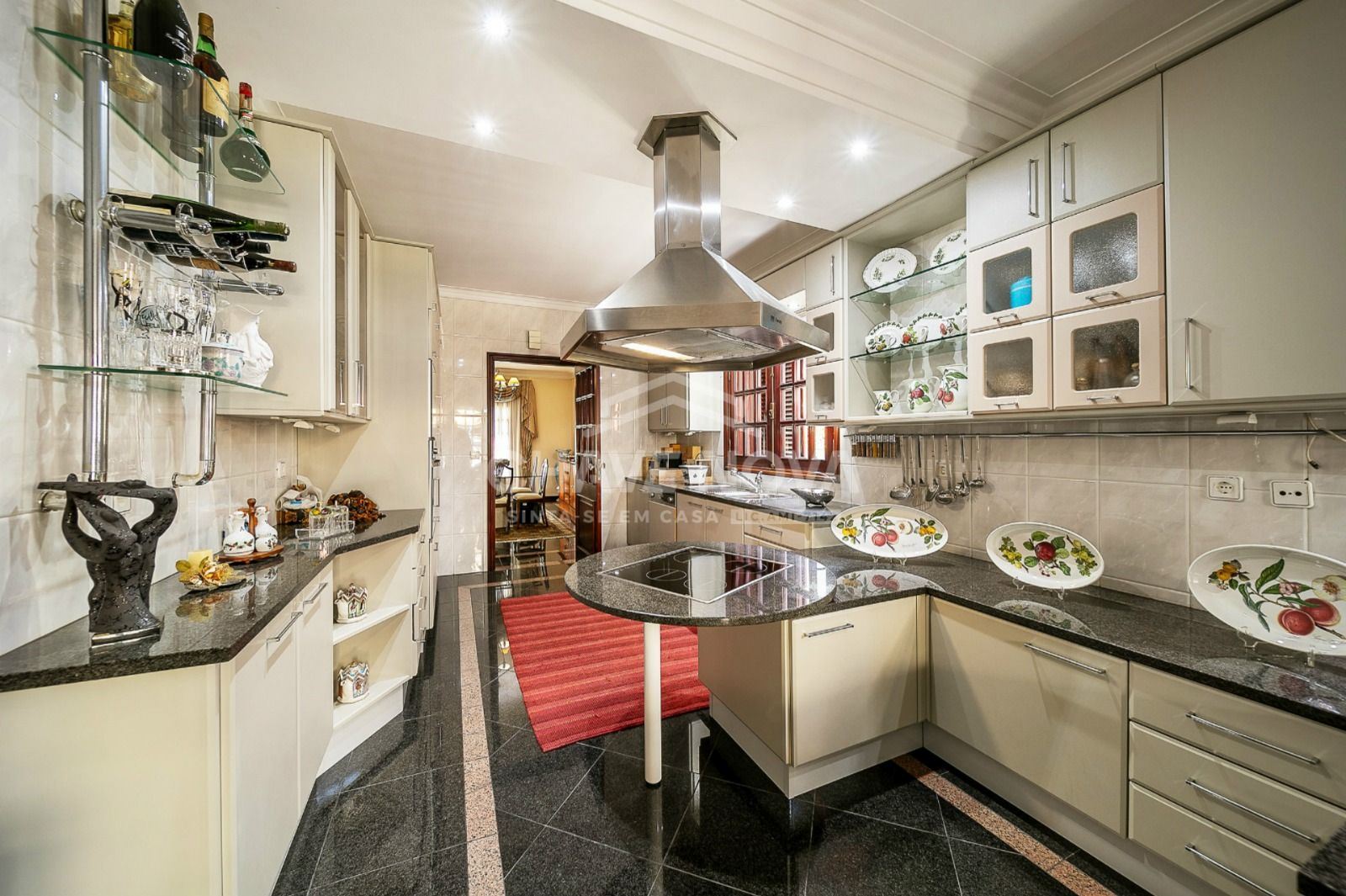 Moradia T4 para Venda em Arcozelo